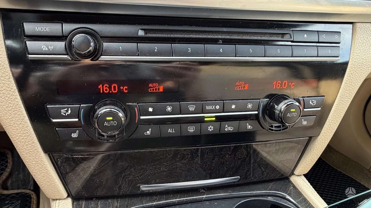 BMW 730, 3.0 l., Седан