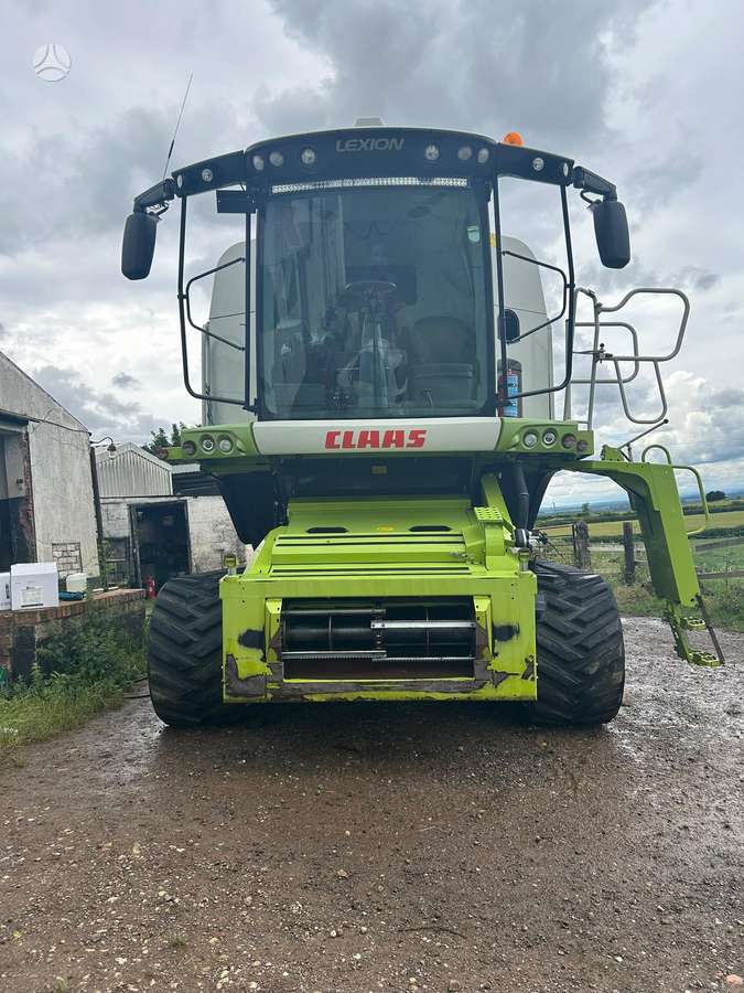 Claas Lexion 750, kombainai