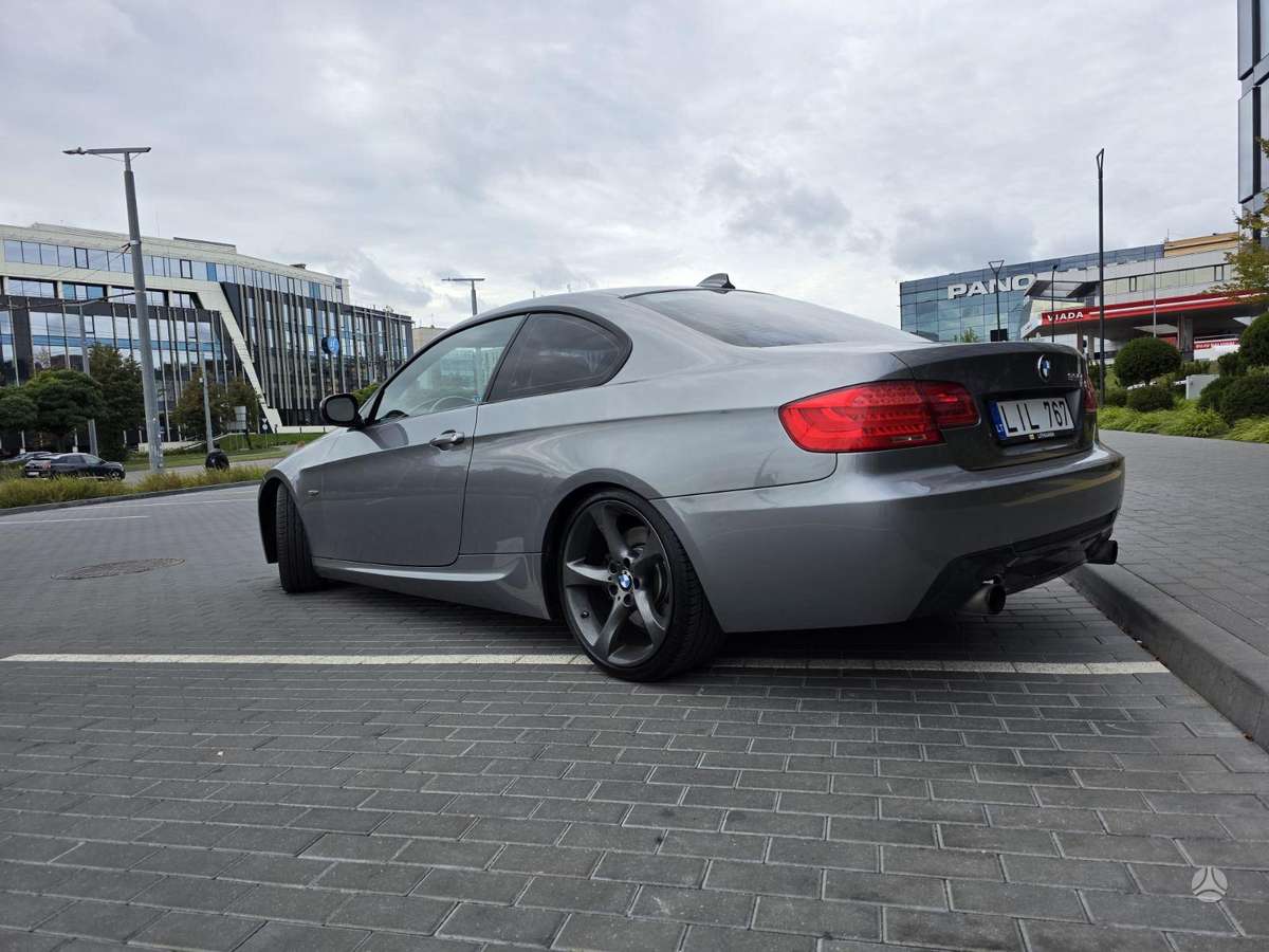 BMW 335, 3.0 l., coupe