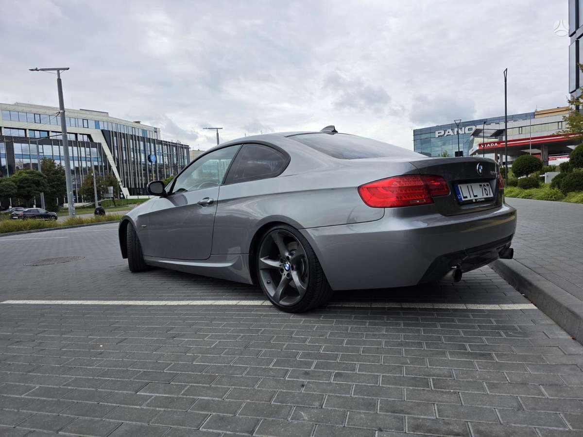 BMW 335, 3.0 l., Купе (coupe)