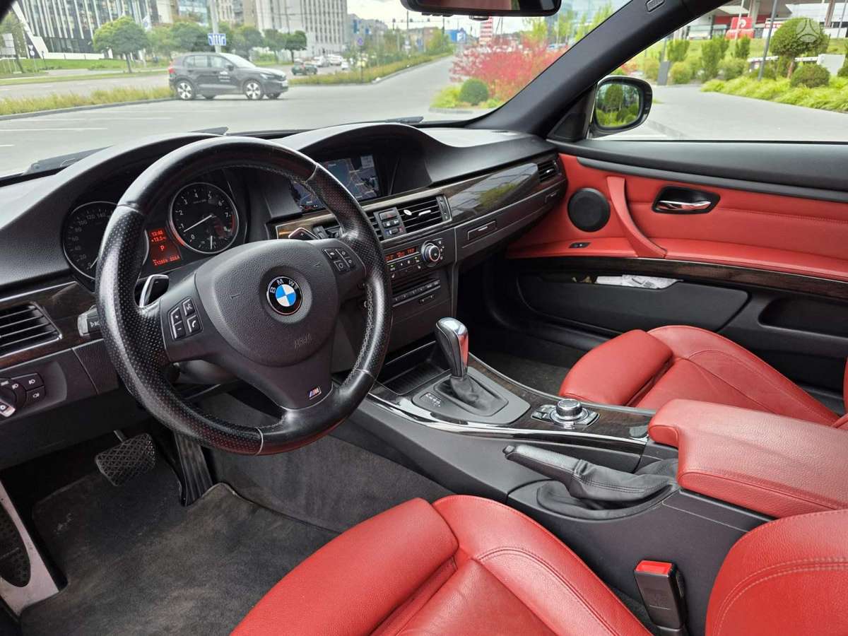 BMW 335, 3.0 l., Купе (coupe)