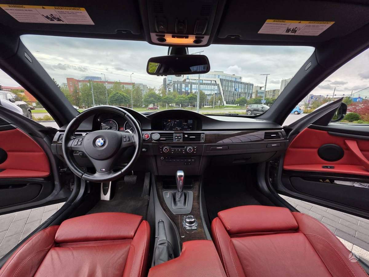 BMW 335, 3.0 l., Купе (coupe)