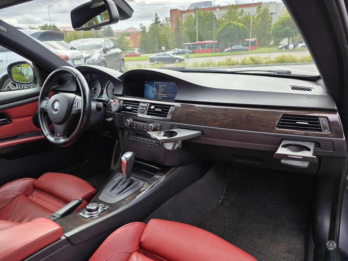 BMW 335, 3.0 l., Купе (coupe)