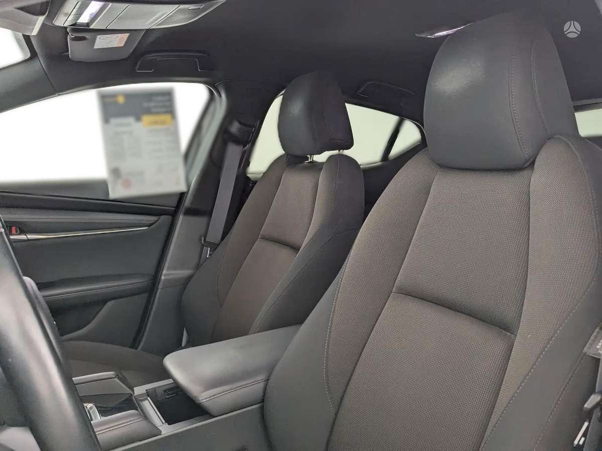 Mazda 3, 2.0 l., hatchback