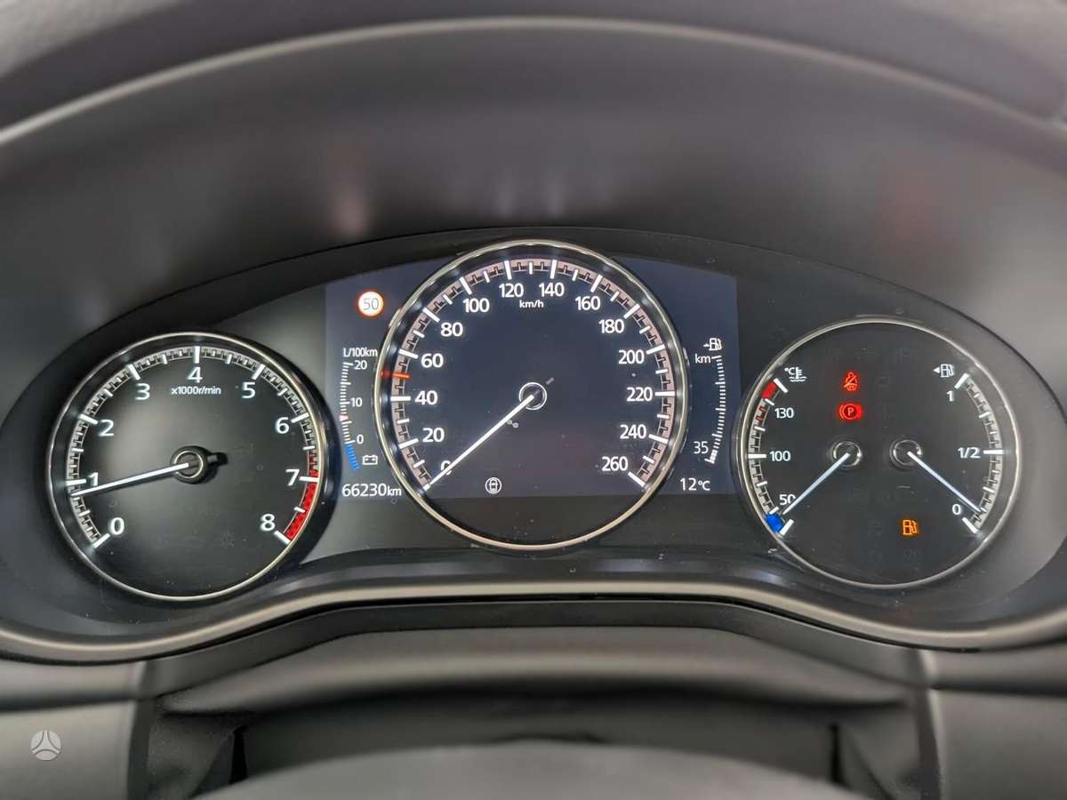 Mazda 3, 2.0 l., hatchback