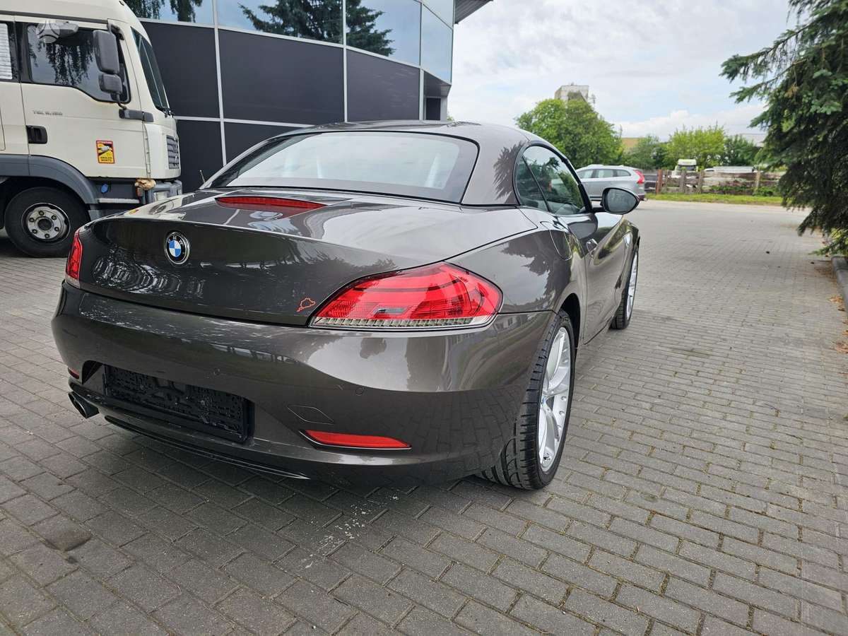BMW Z4, 2.5 l., convertible