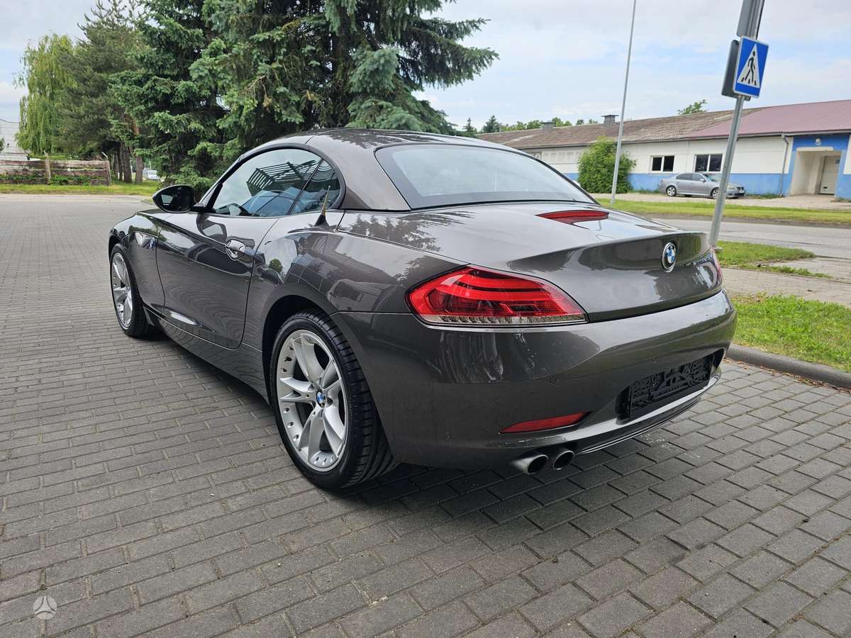 BMW Z4, 2.5 l., convertible