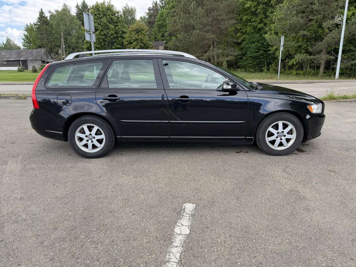Volvo V50, 1.6 l., wagon