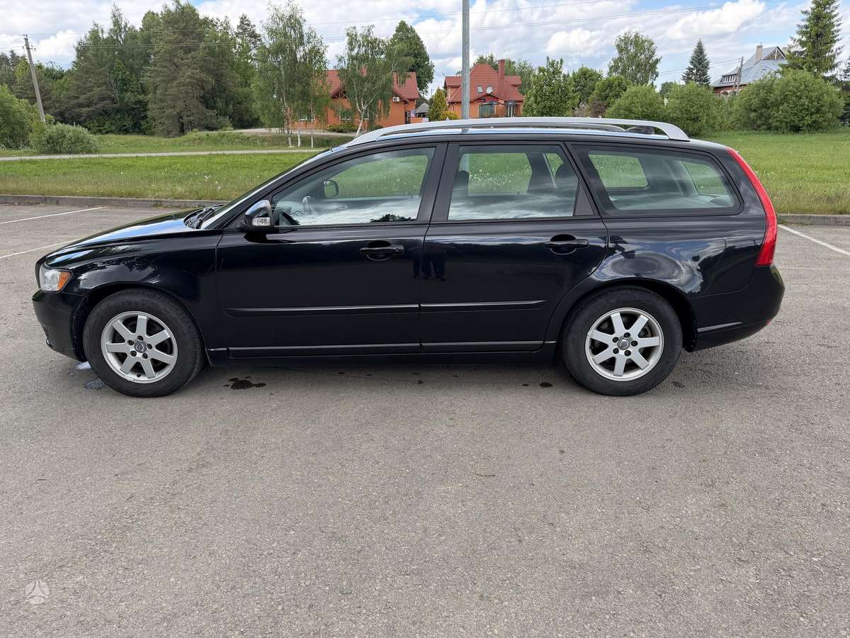 Volvo V50, 1.6 l., wagon