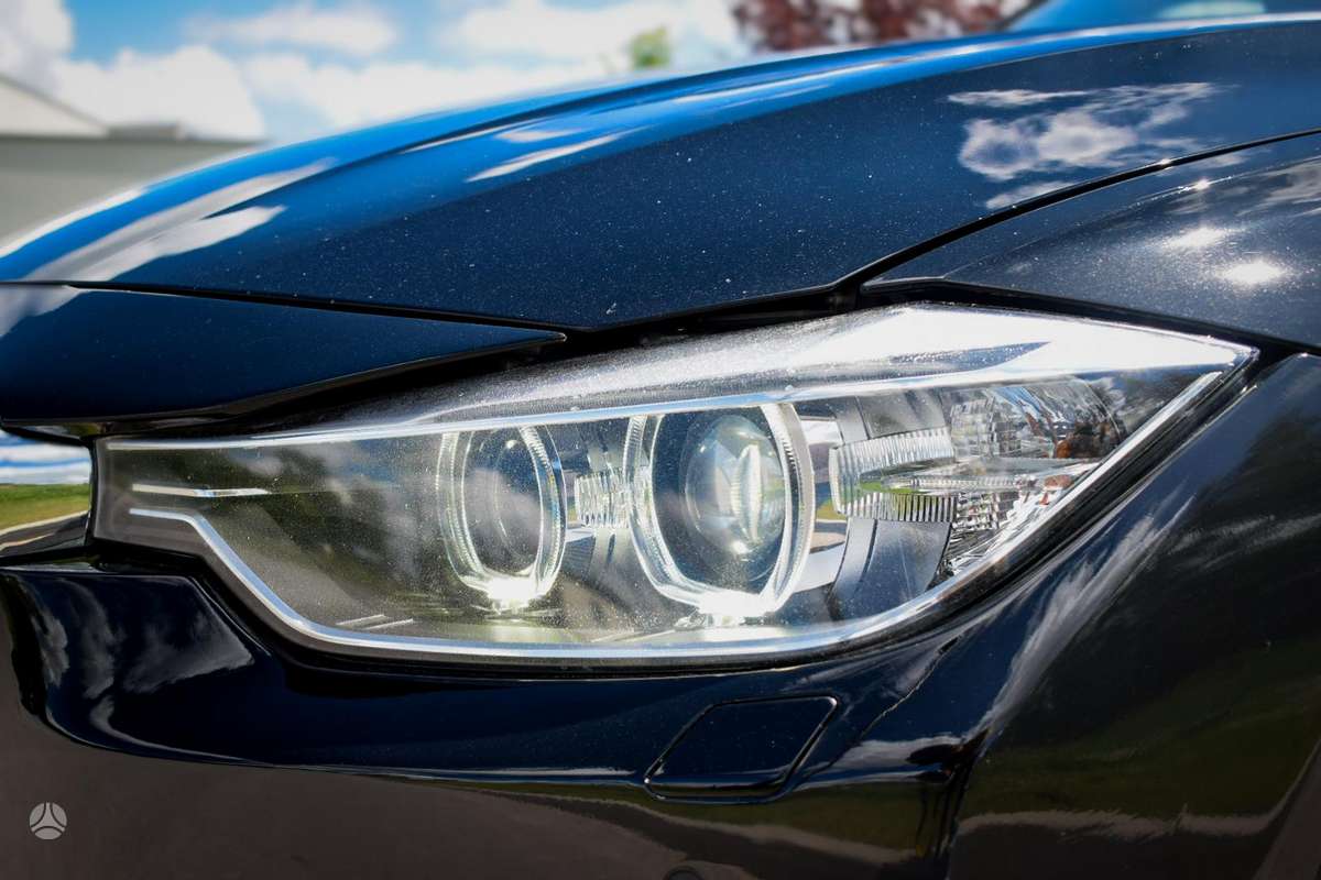 BMW 320, 2.0 l., universalas