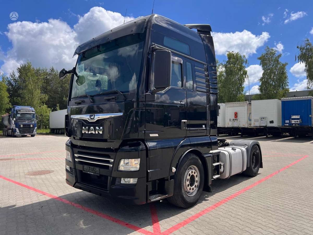 MAN TGX 18.460, double sleeper