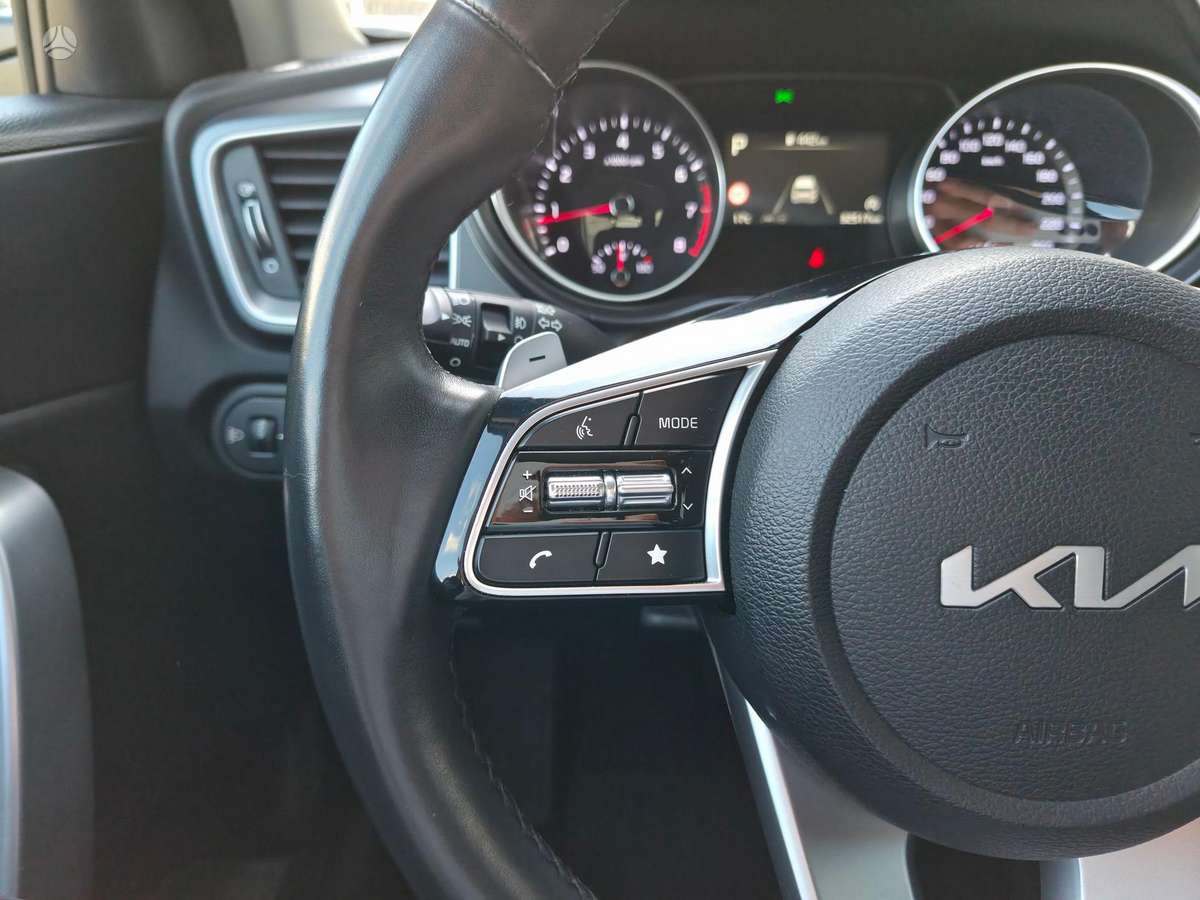 Kia Ceed, 1.5 l., hatchback