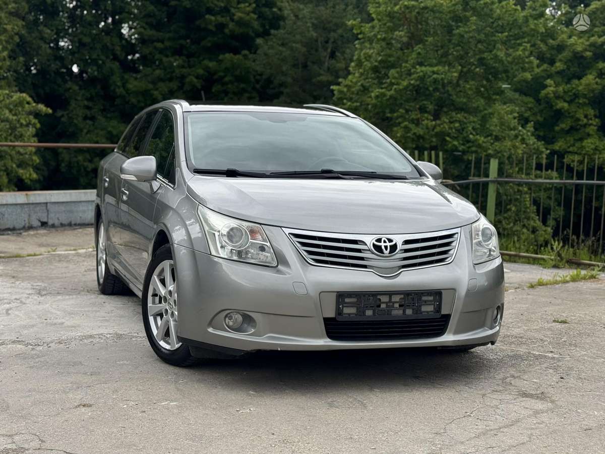 Toyota Avensis - 3