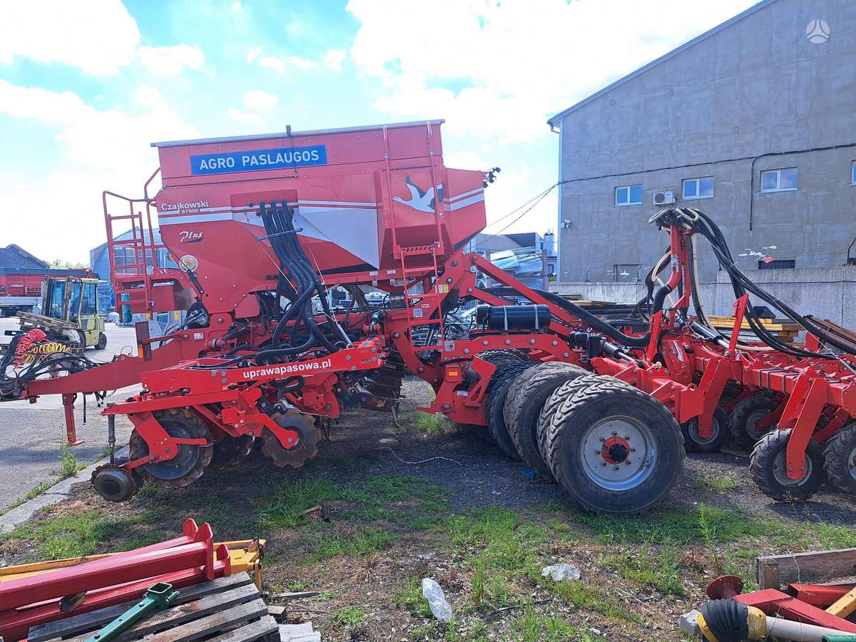 -Kita- Czajkowski, seeders, planters