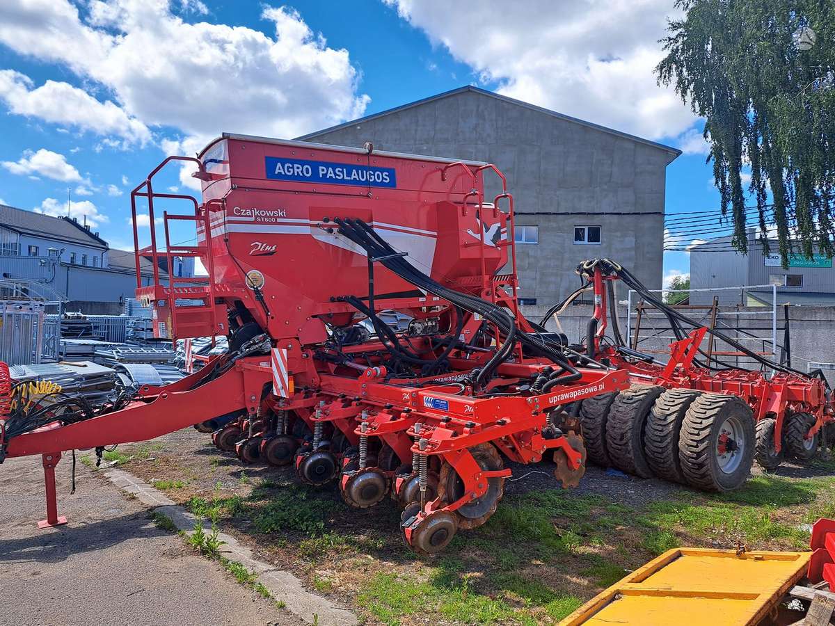 -Kita- Czajkowski, seeders, planters
