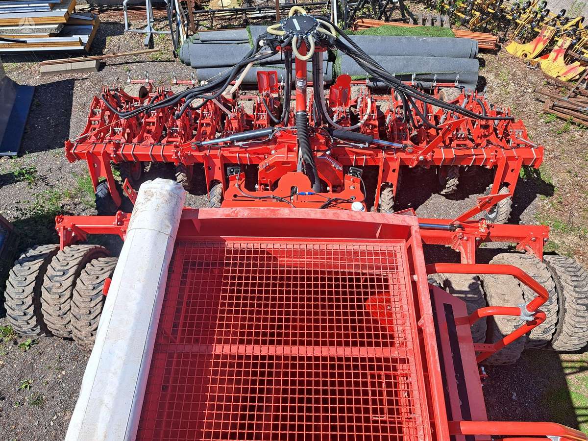 -Kita- Czajkowski, seeders, planters