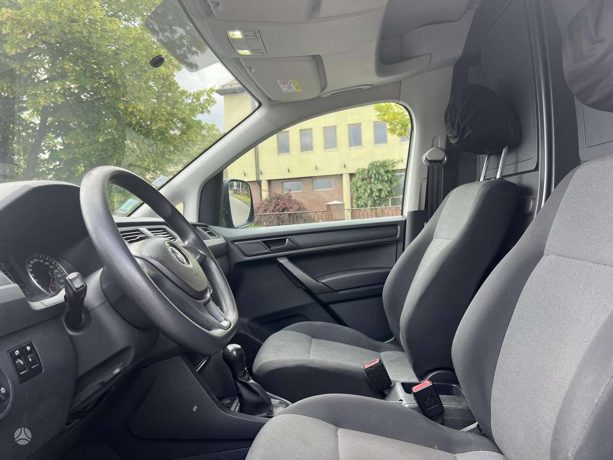 Volkswagen Caddy - 10