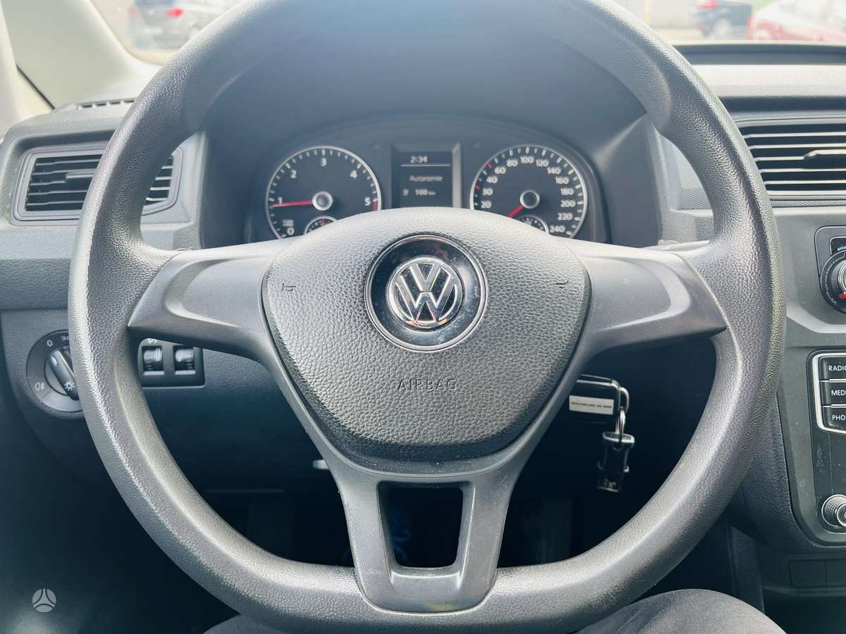 Volkswagen Caddy - 11