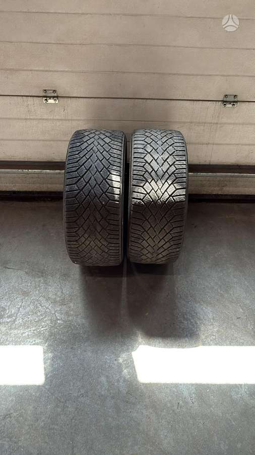 Continental VikingContact7, всесезонные 235/35 R17