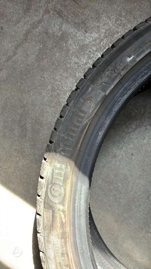Continental VikingContact7, всесезонные 235/35 R17