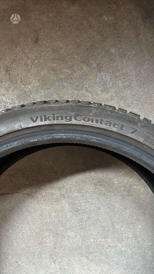 Continental VikingContact7, universalios 235/35 R17