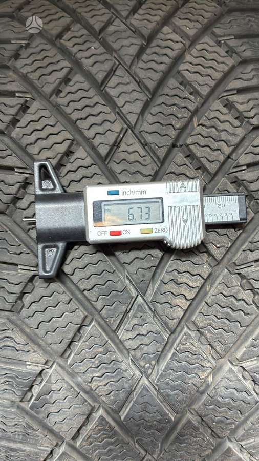 Continental VikingContact7, всесезонные 235/35 R17