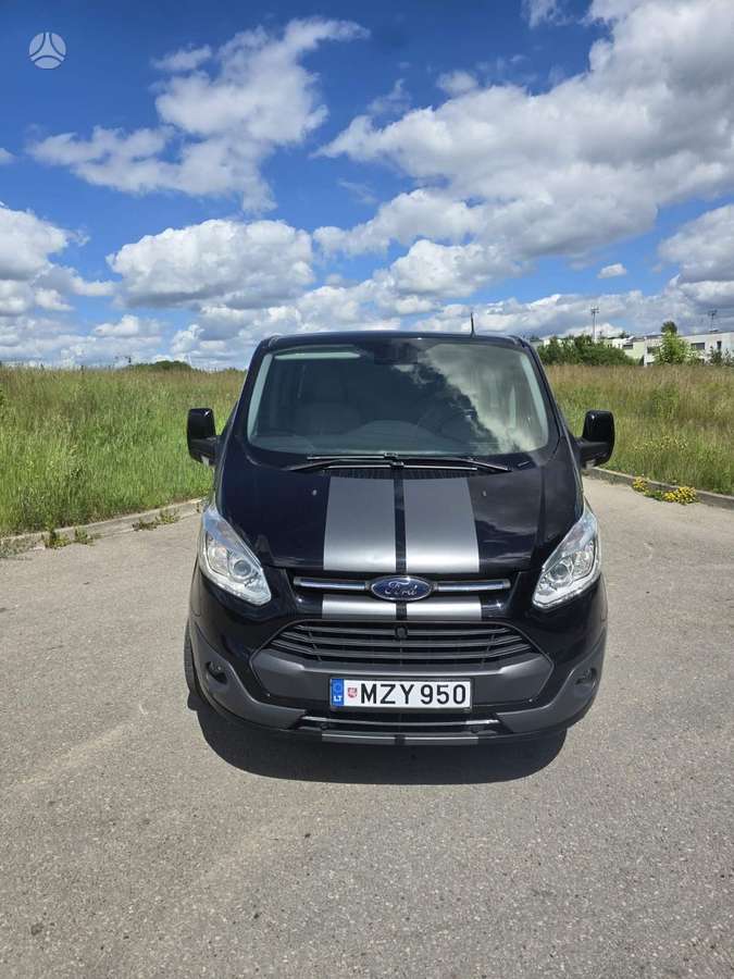 Ford Tourneo Custom, passenger minibus