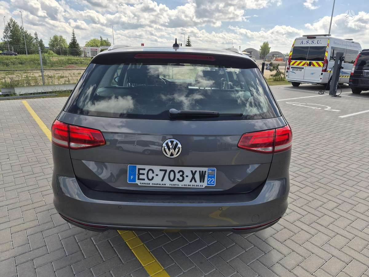 Volkswagen Passat, 1.6 l., Универсал