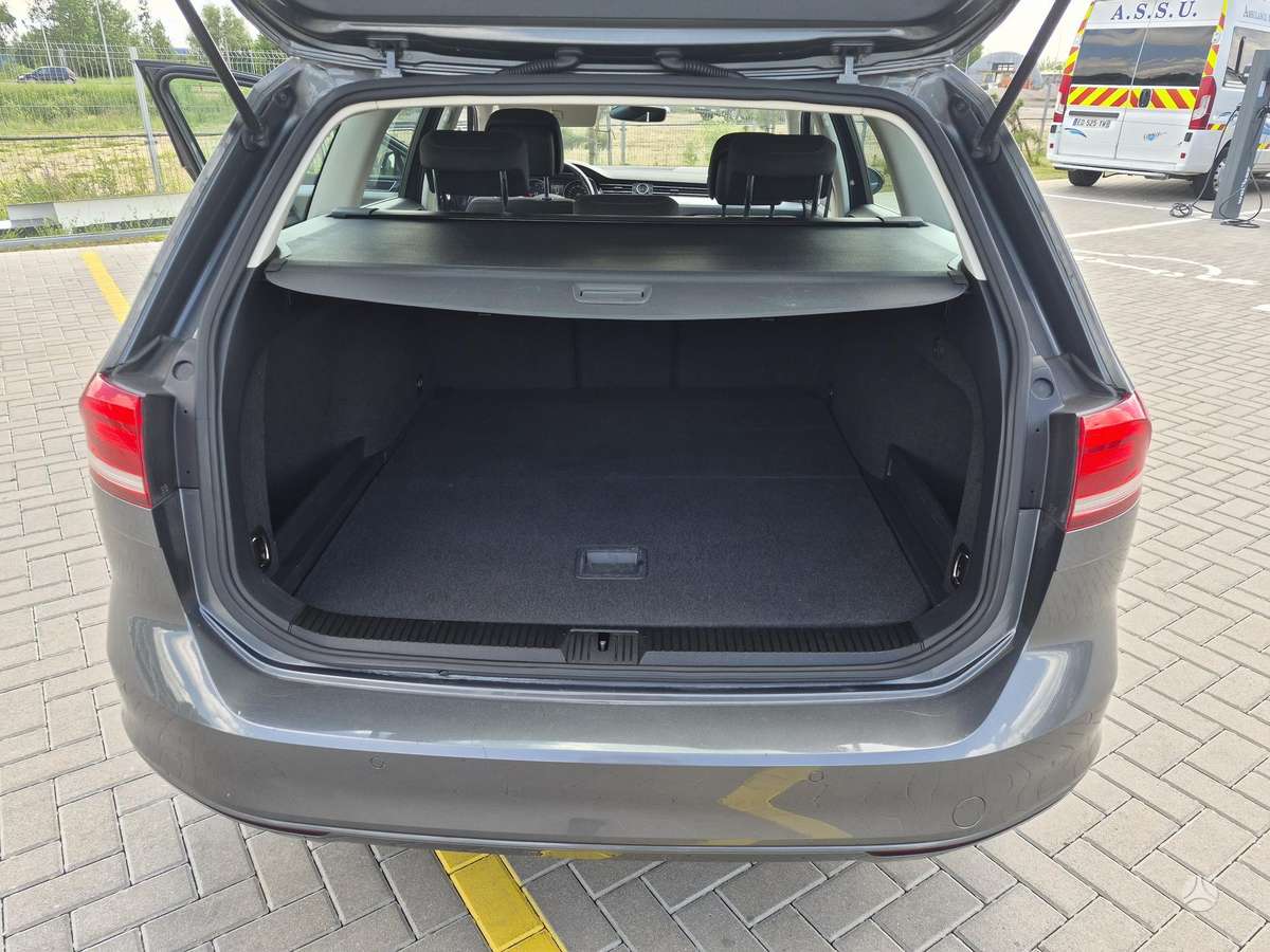 Volkswagen Passat, 1.6 l., Универсал