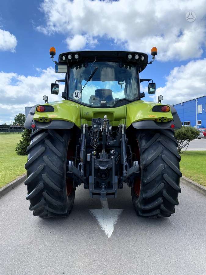 Claas Axion 830, тракторы