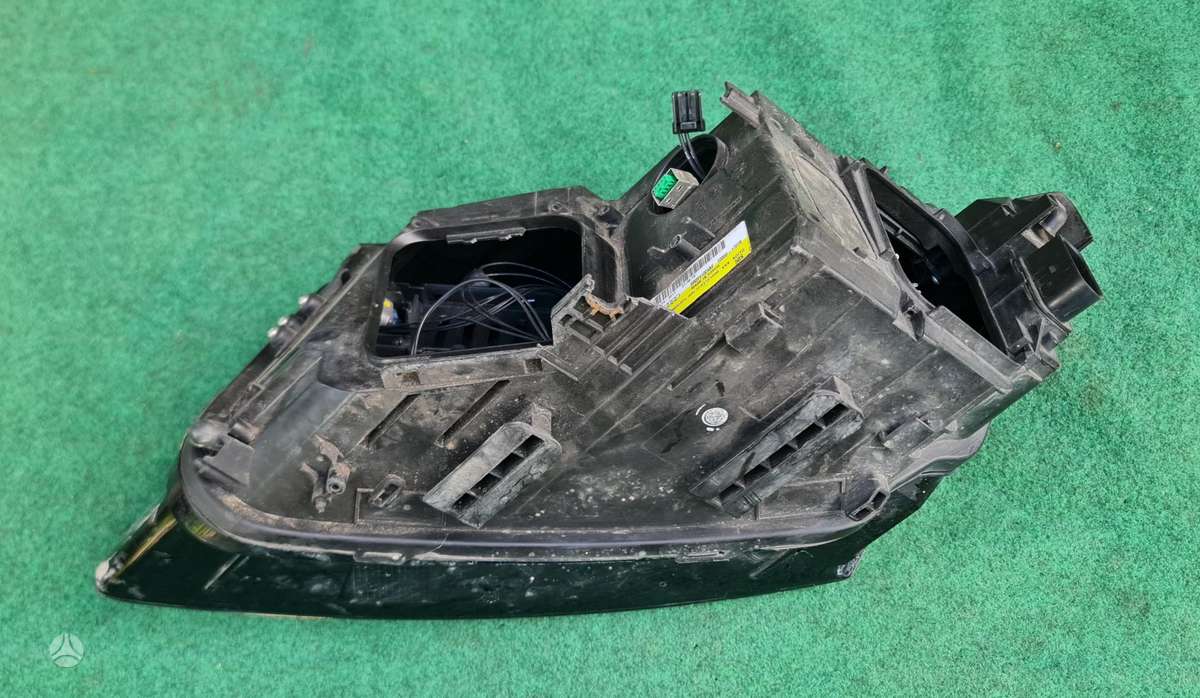 Audi Q5, 8RO941004AF