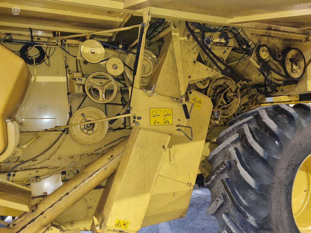 New Holland TX66, комбайны