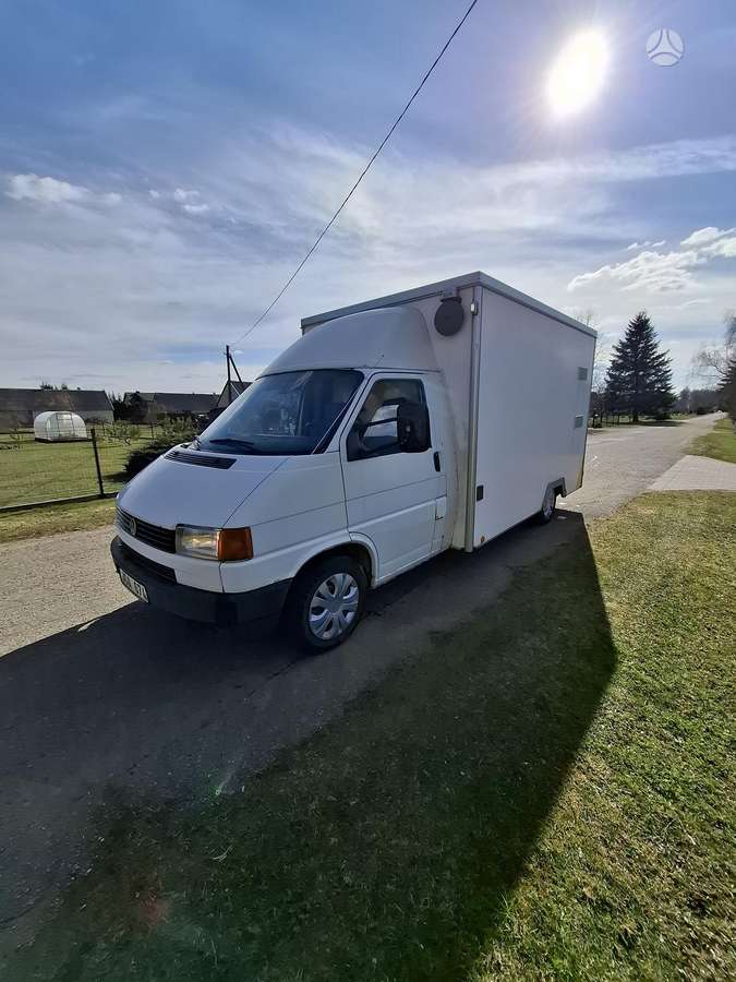 Volkswagen Transporter - 11