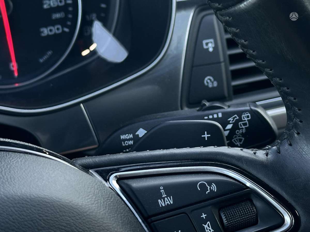 Audi A6 allroad, 3.0 l., Универсал
