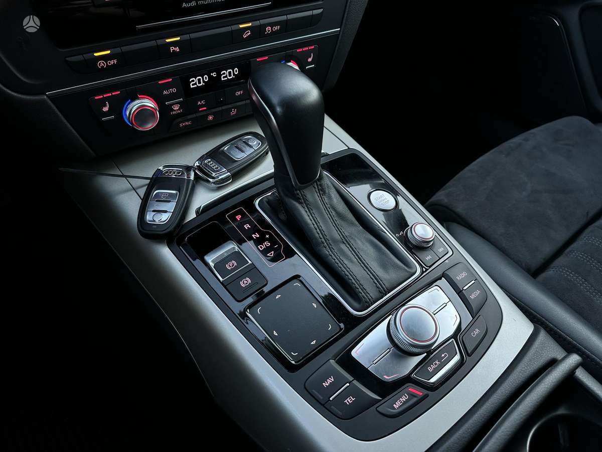 Audi A6 allroad, 3.0 l., Универсал