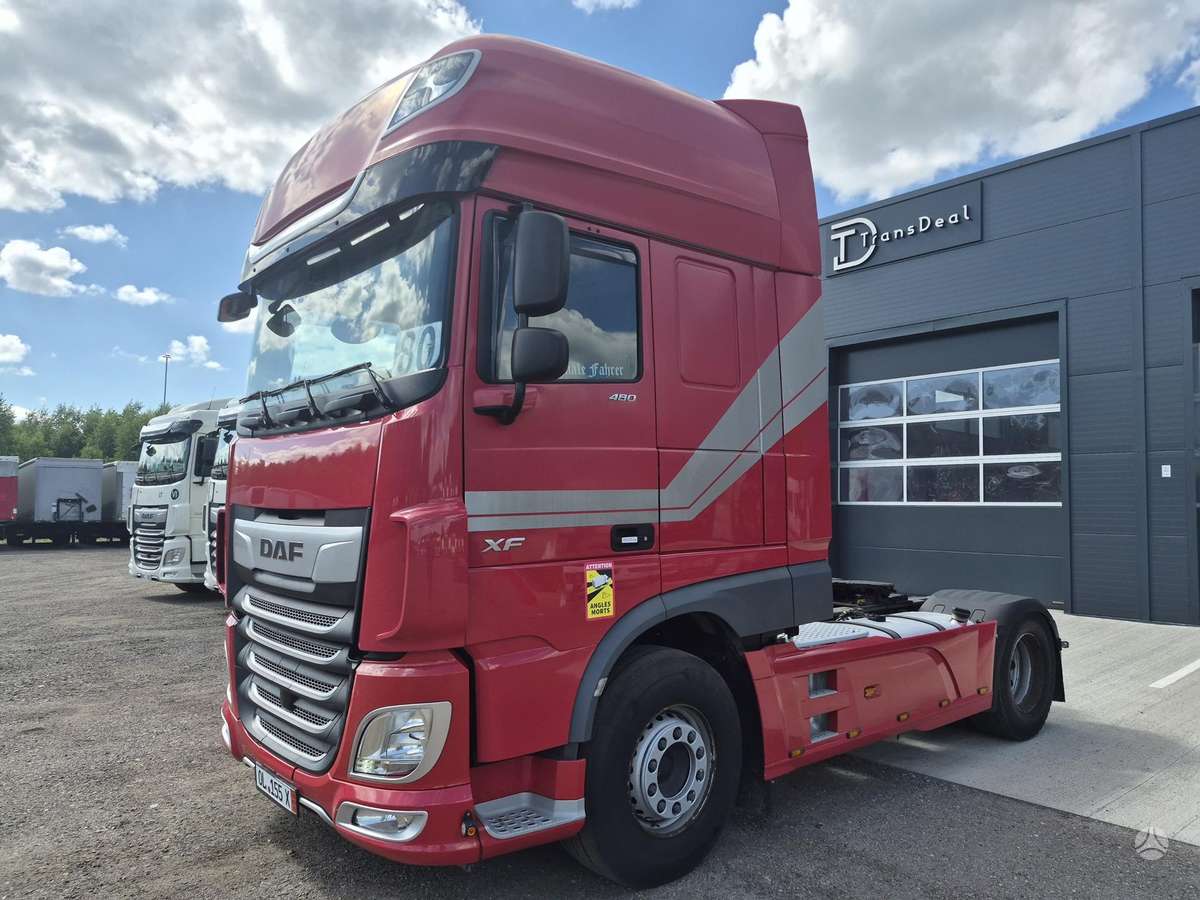 DAF XF106.480, 2 спальных места