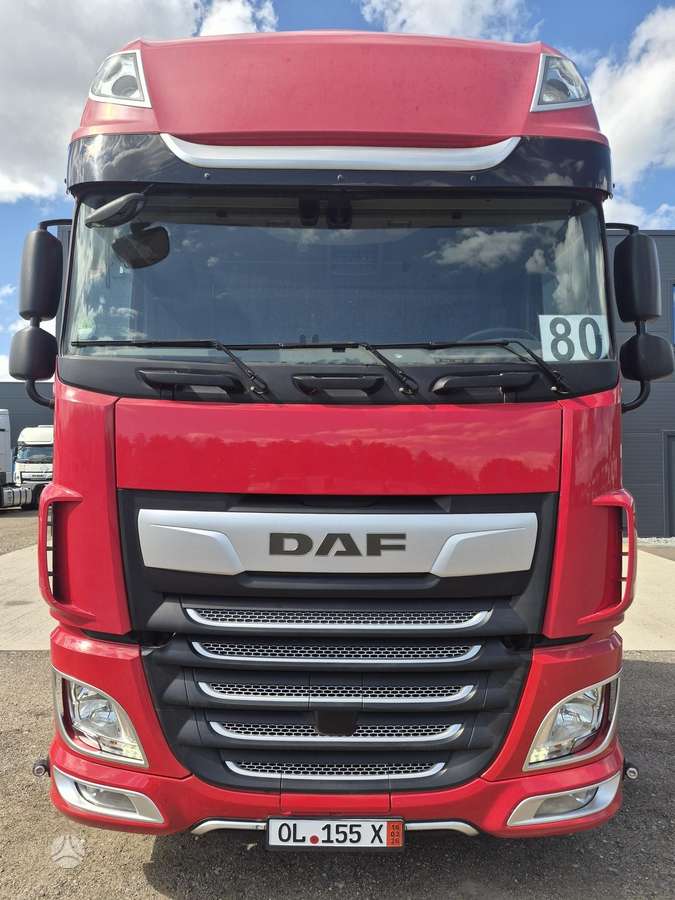 DAF XF106.480, 2 спальных места