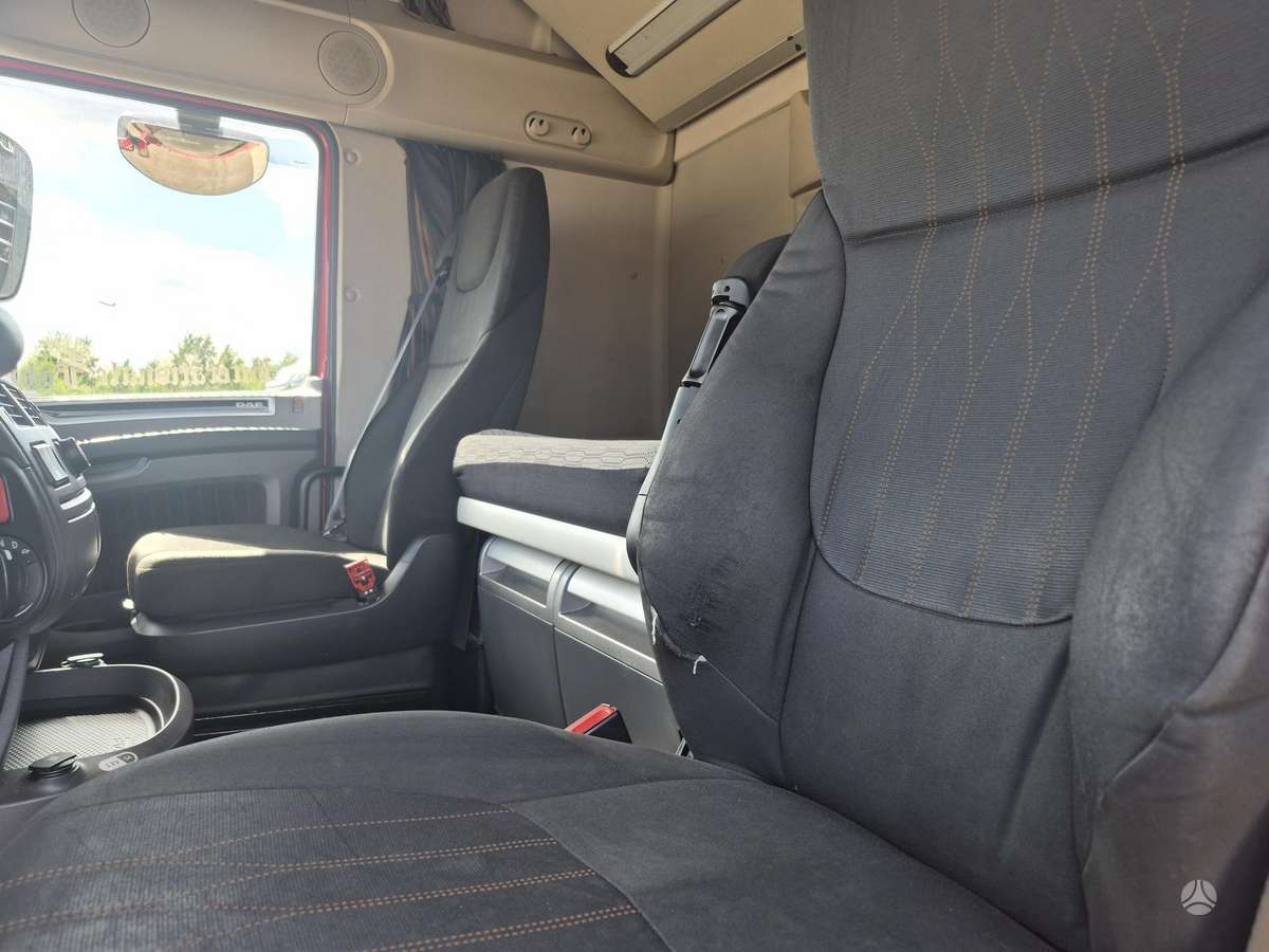 DAF XF106.480, 2 спальных места