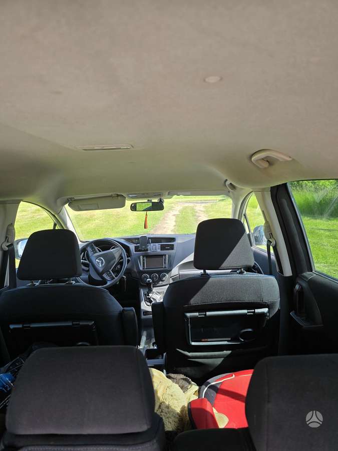 Mazda 5, 1.6 l., Минивэн