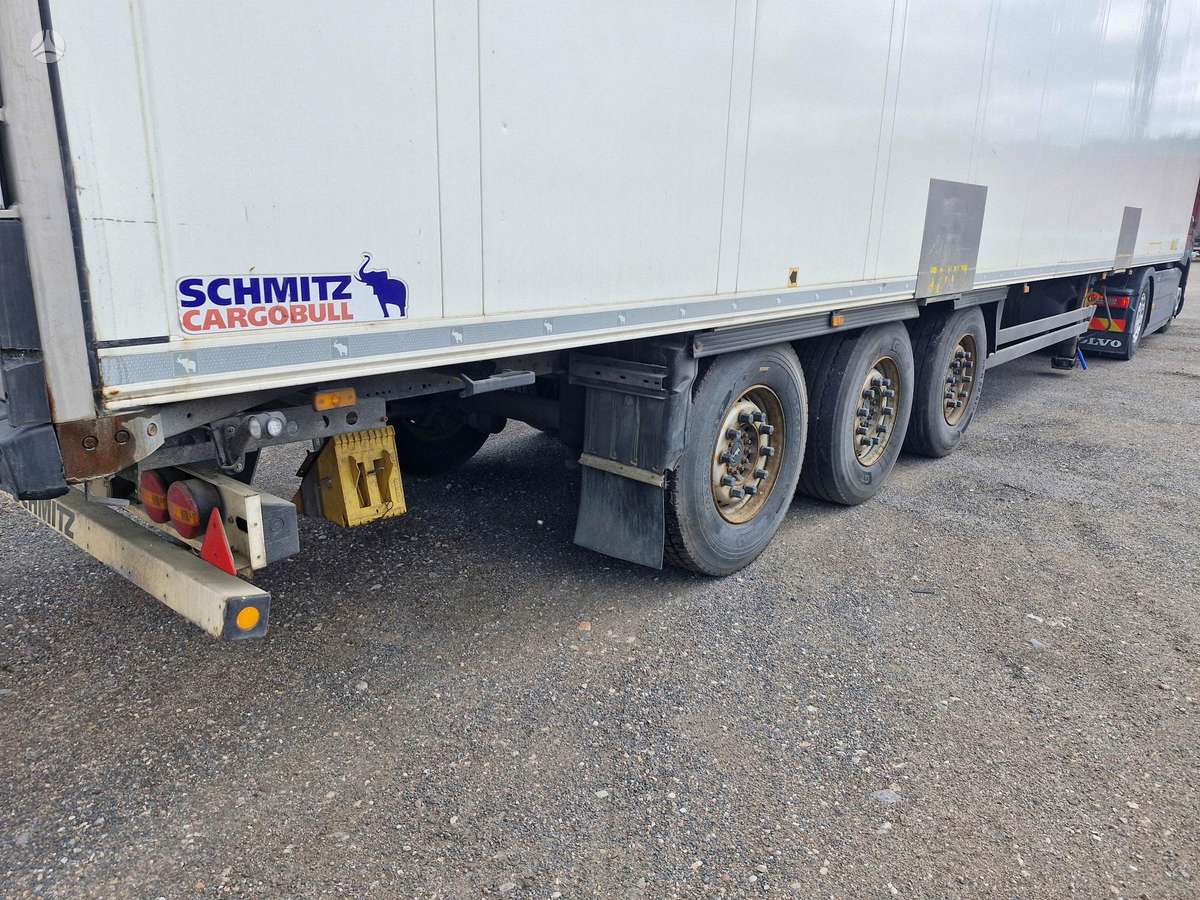 Schmitz SKO 24    7 cm, рефрижераторы