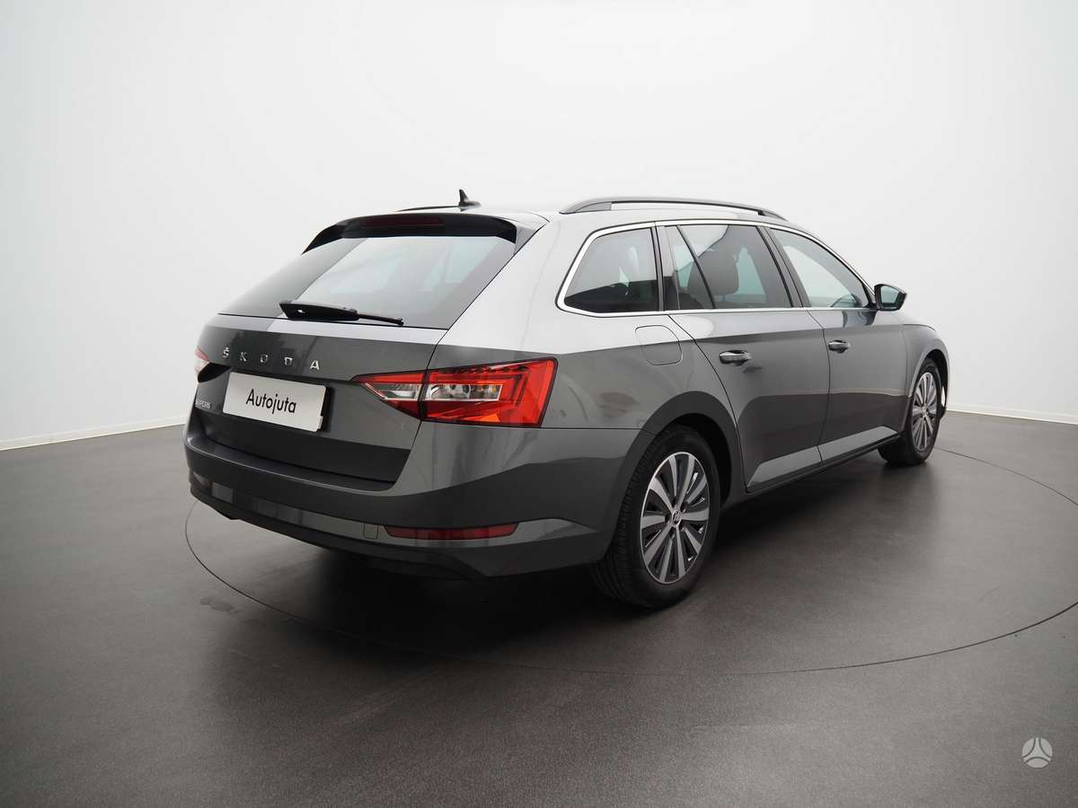 Skoda Superb, 2.0 l., Универсал