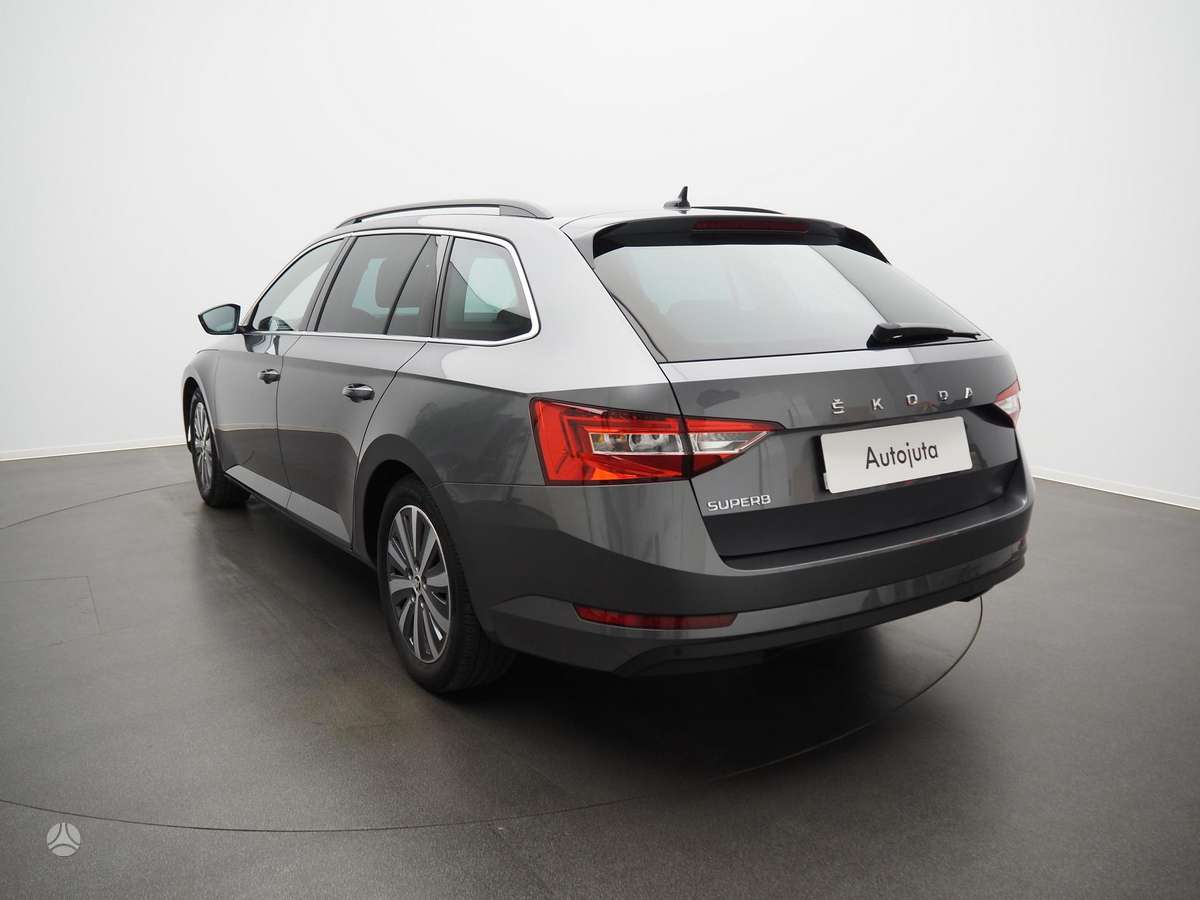Skoda Superb, 2.0 l., Универсал