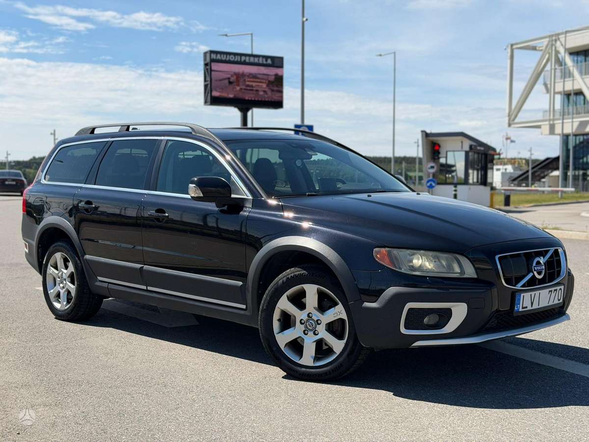 Volvo XC70, 2.0 l., Универсал