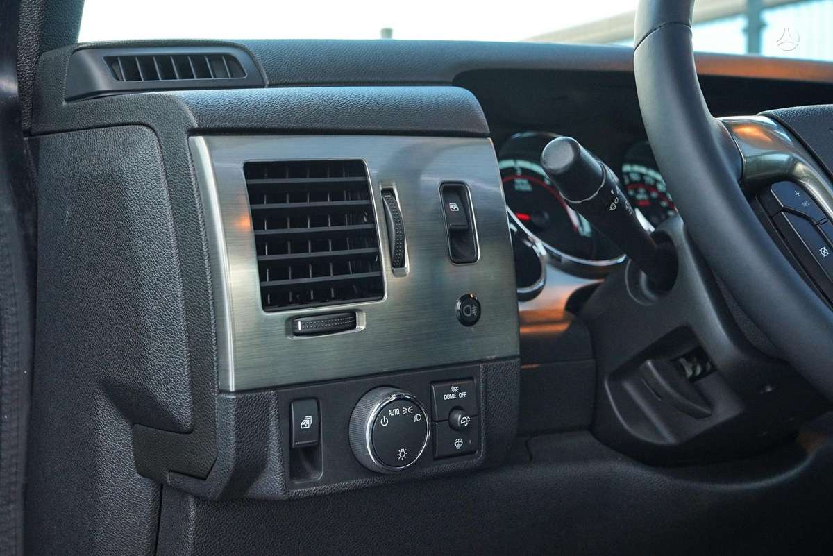 Hummer H2, 6.2 l., pick-up