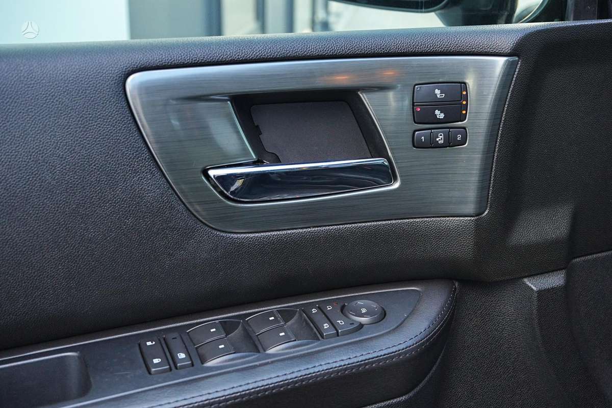 Hummer H2, 6.2 l., pick-up
