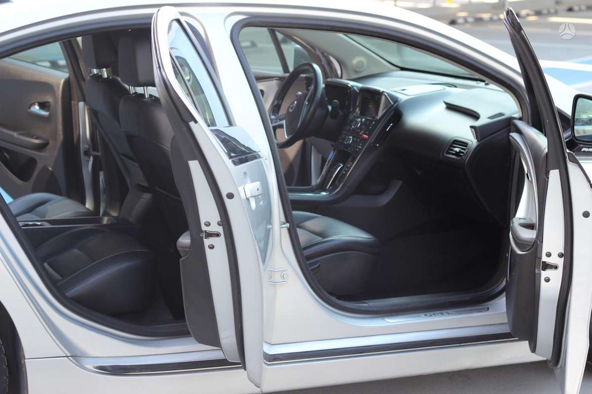 Opel Ampera, 1.4 l., hatchback