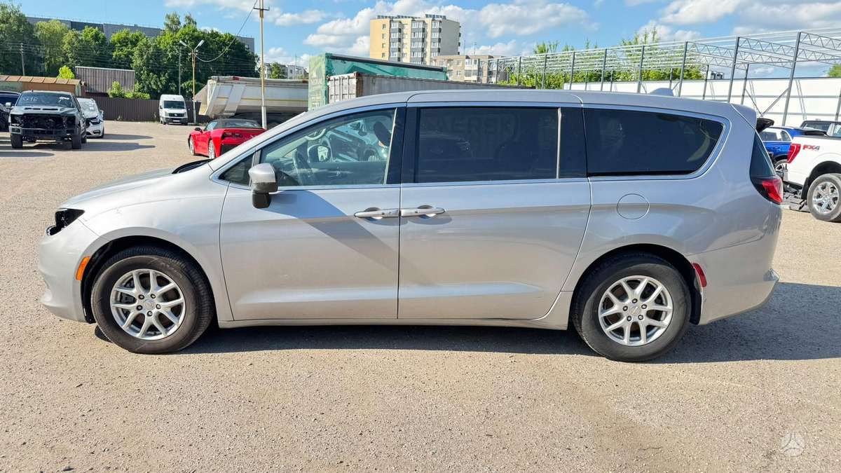 Chrysler Pacifica, 3.6 l., Минивэн