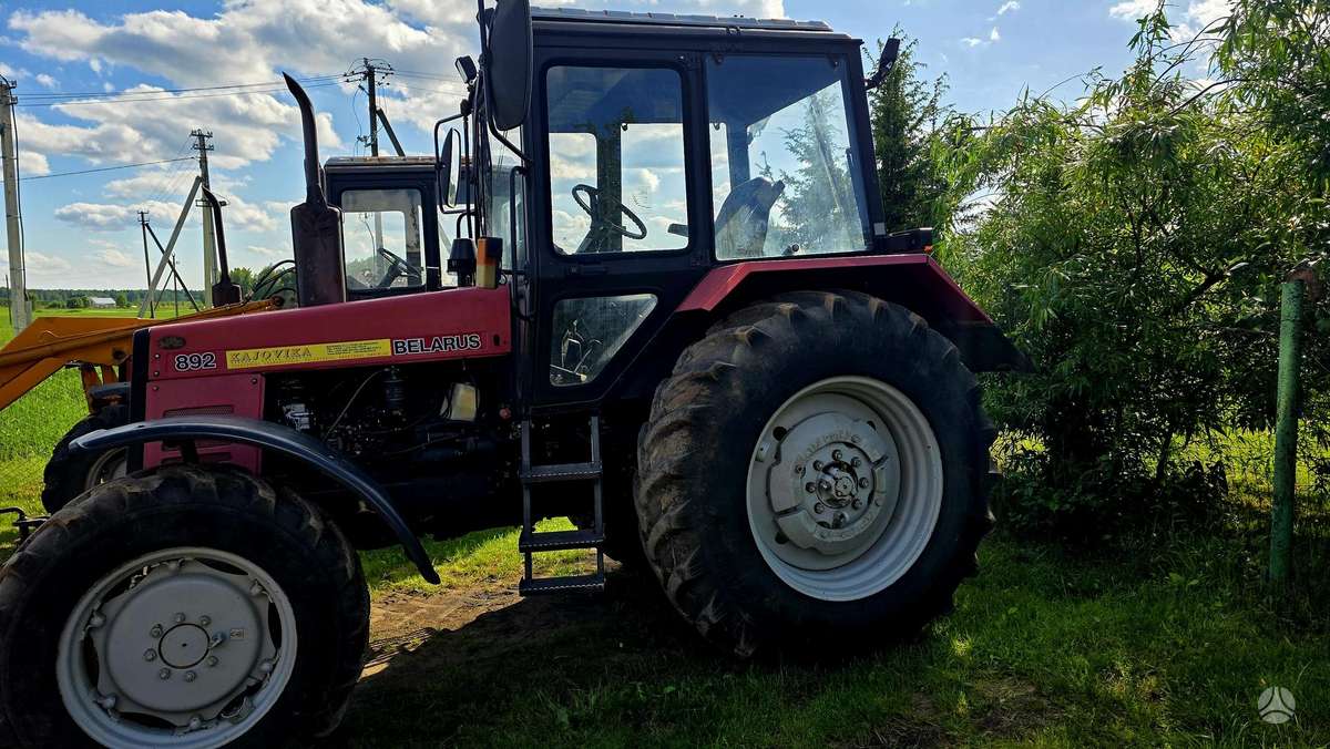 MTZ 892, traktoriai