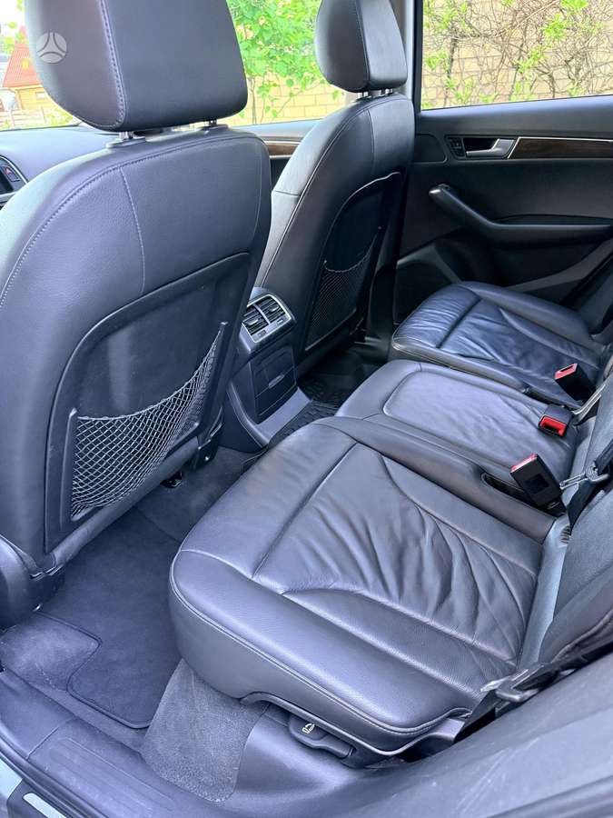 Audi Q5, 2.0 l., Внедорожник / Кроссовер