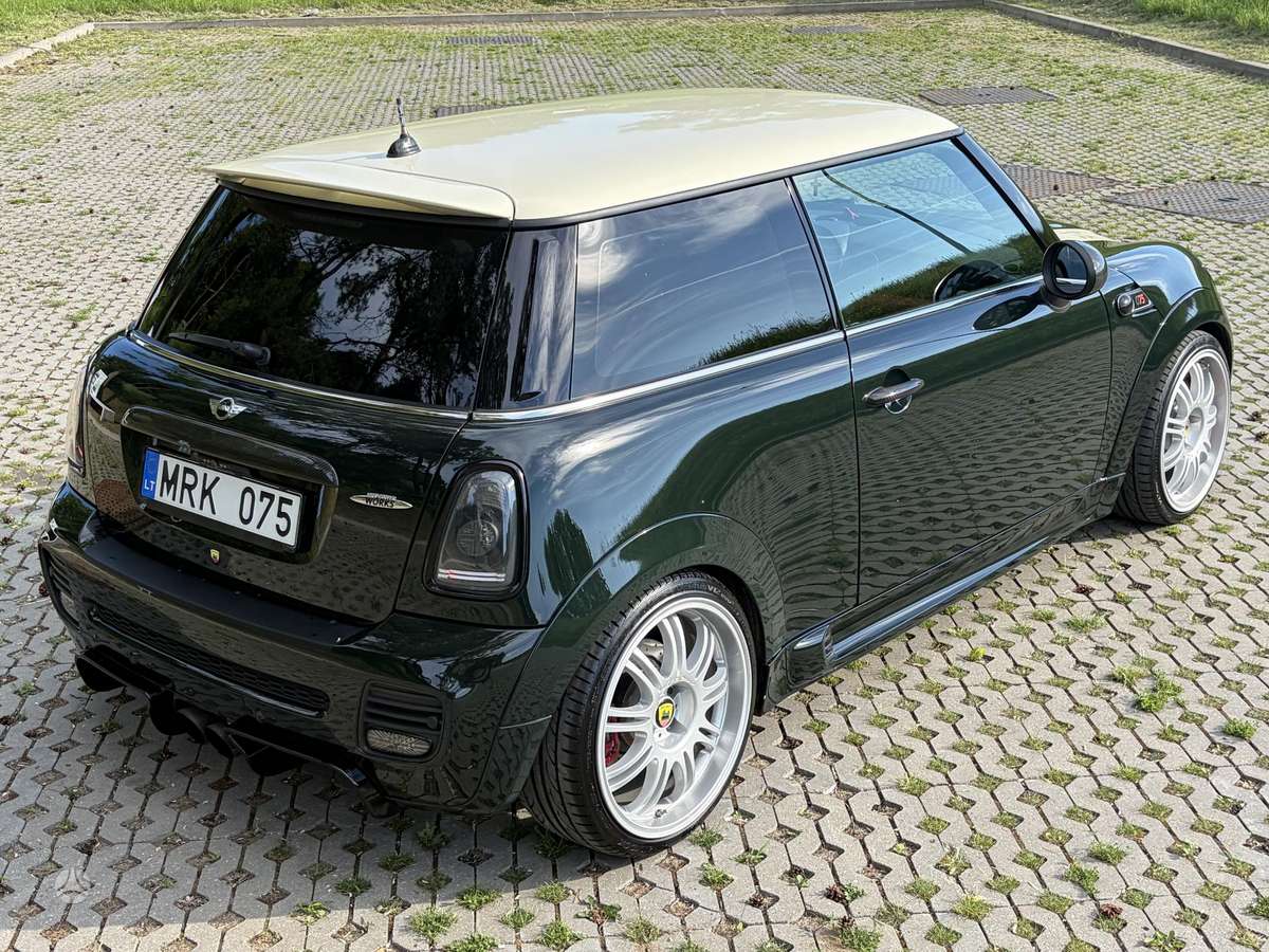 Mini Cooper JCW, 1.6 l., Хэтчбек